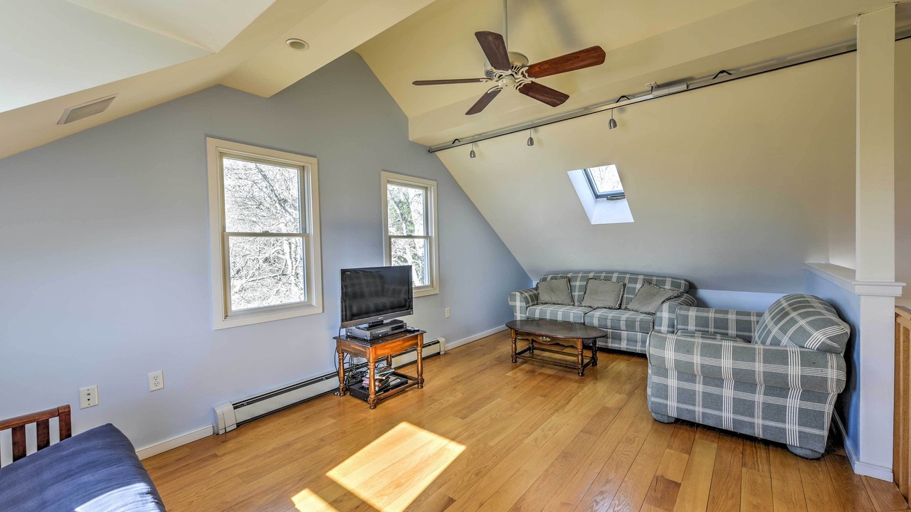 Photo of Bedroom in Marion Center