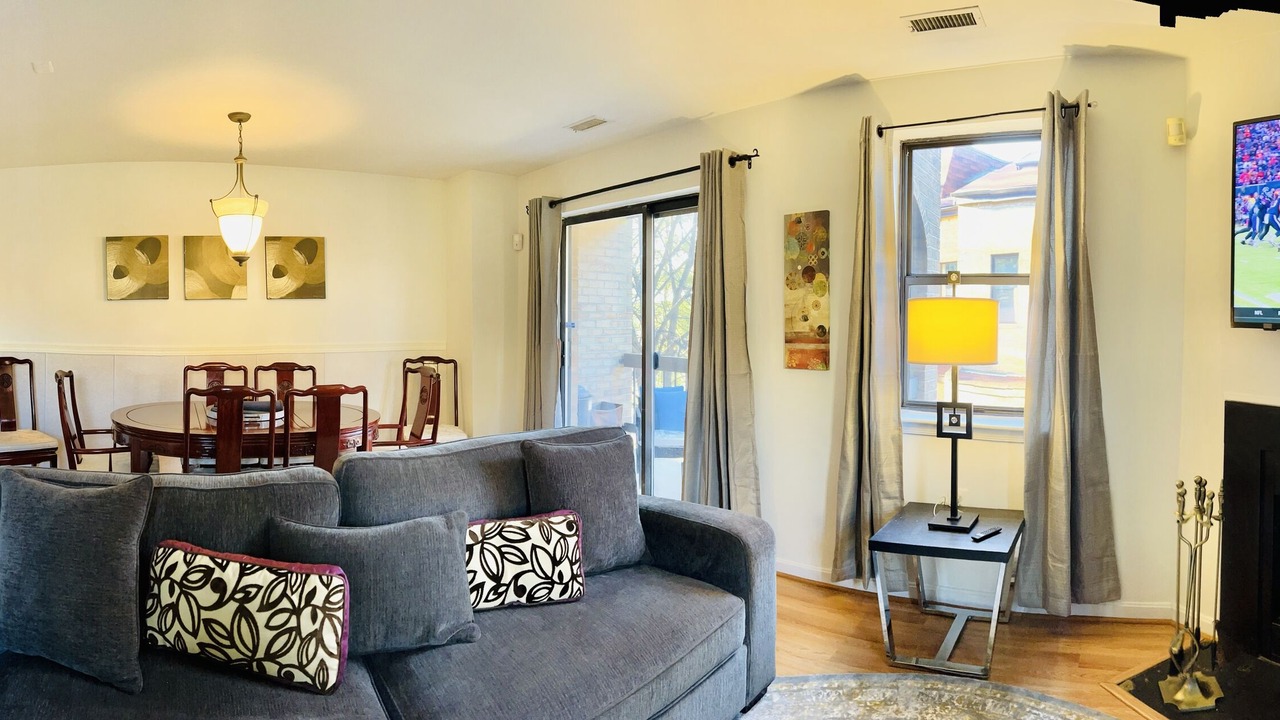 Photo of Livingroom in Fort Lincoln