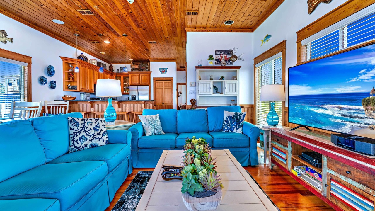 Photo of Livingroom in Carrabelle