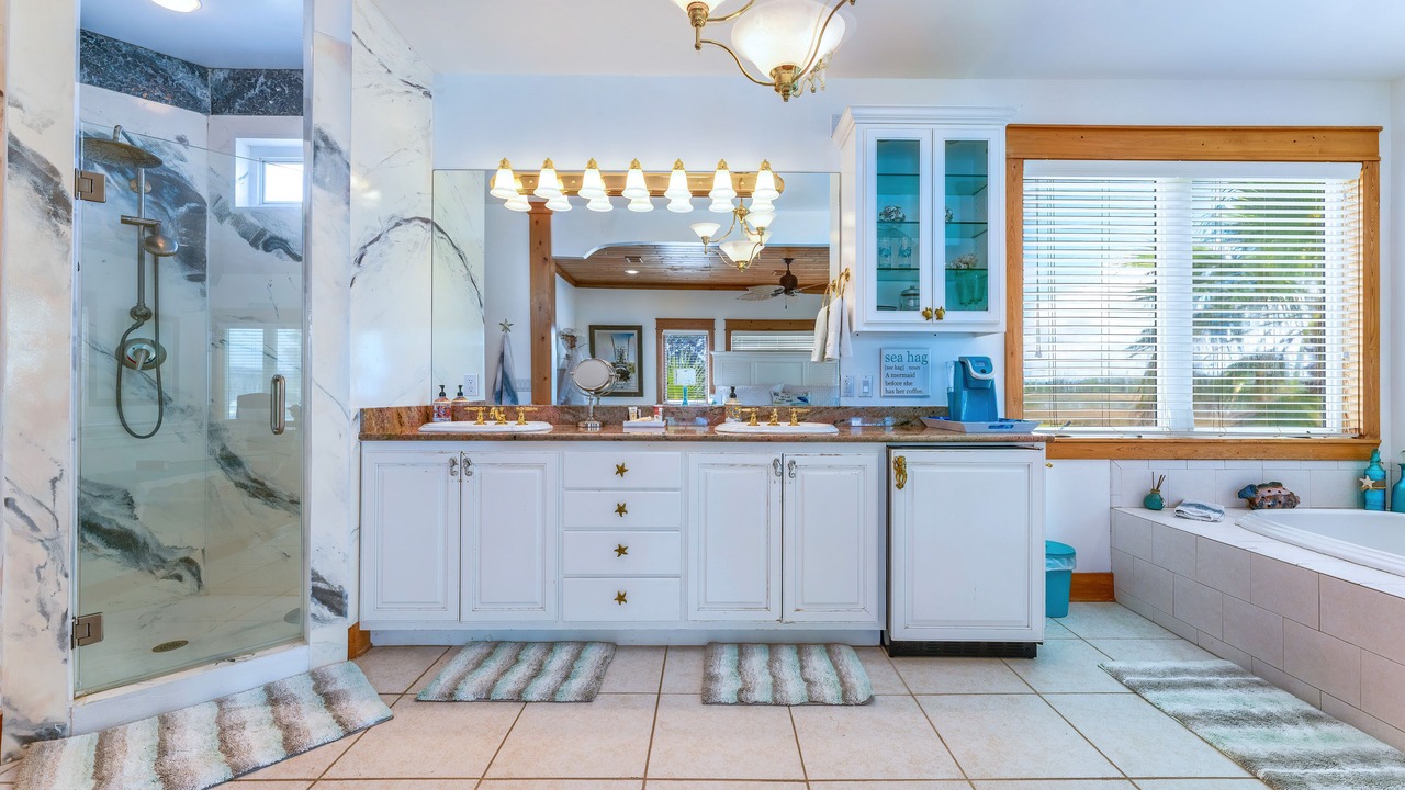 Photo of Bathroom in Carrabelle