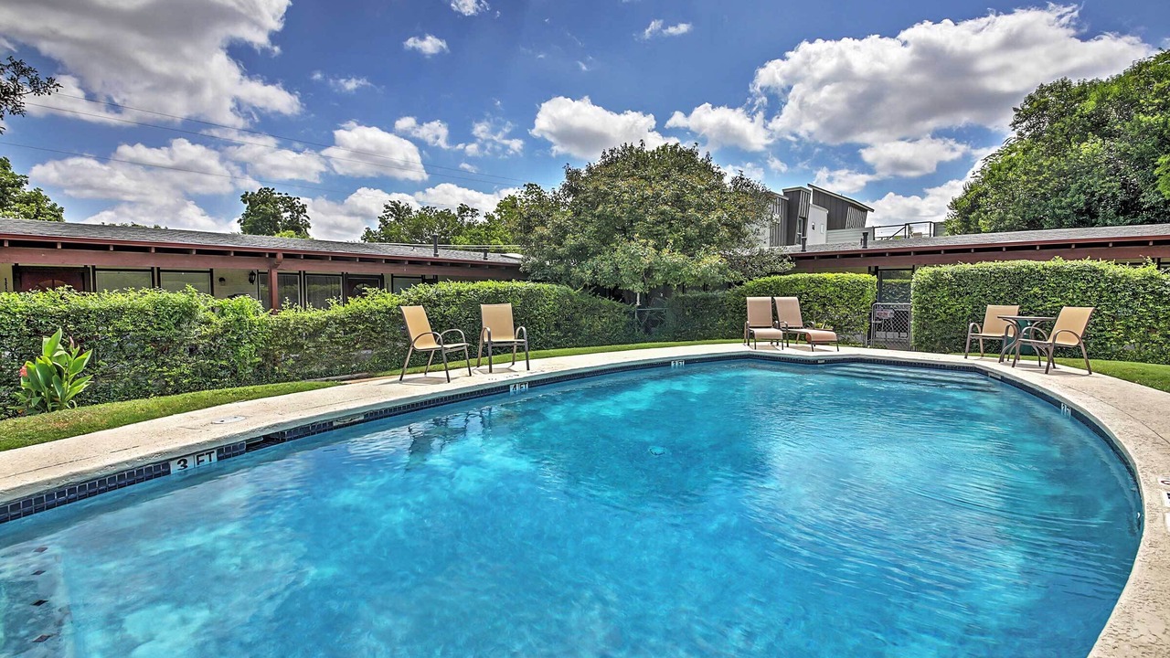 Photo of Outdoor in Brentwood