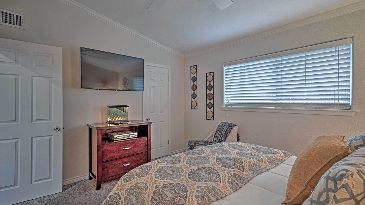 Photo of Bedroom in Brentwood