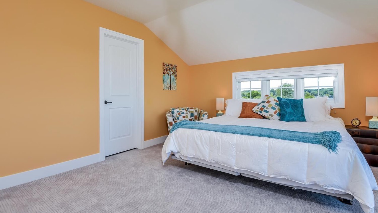 Photo of Bedroom in Douglas