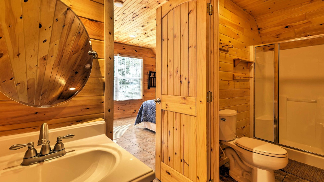 Photo of Bathroom in Rutledge