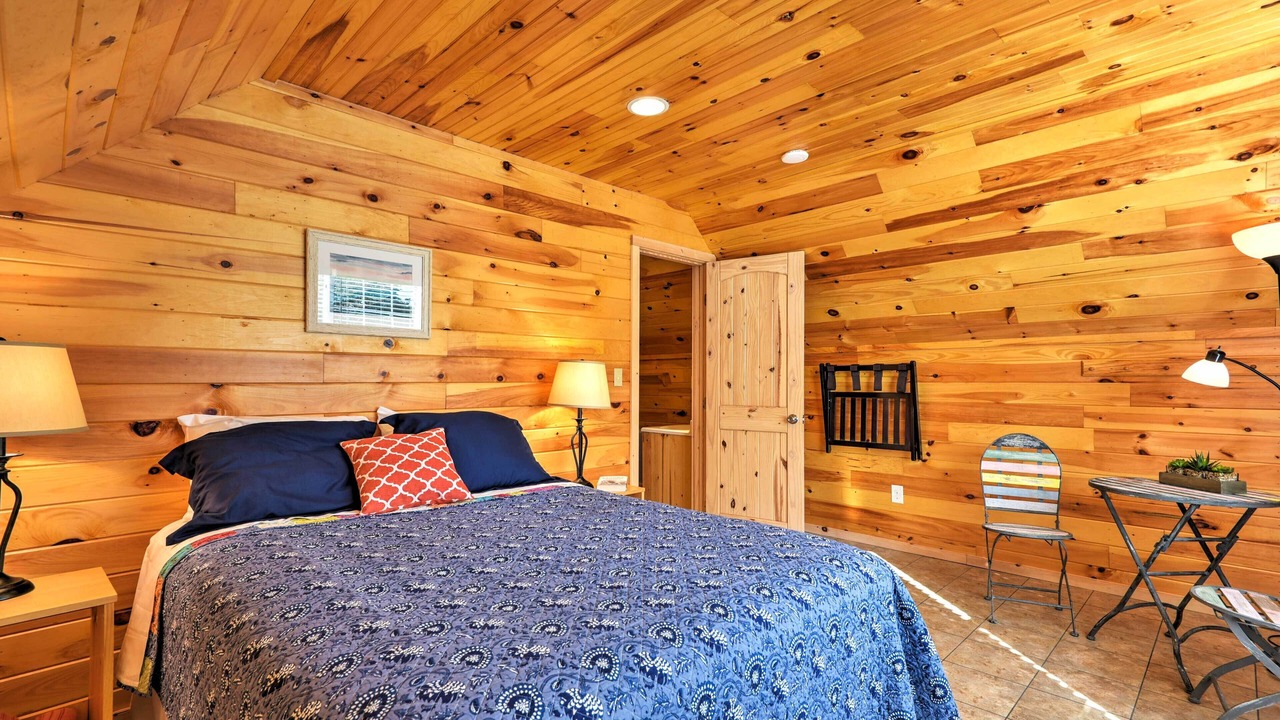 Photo of Bedroom in Rutledge