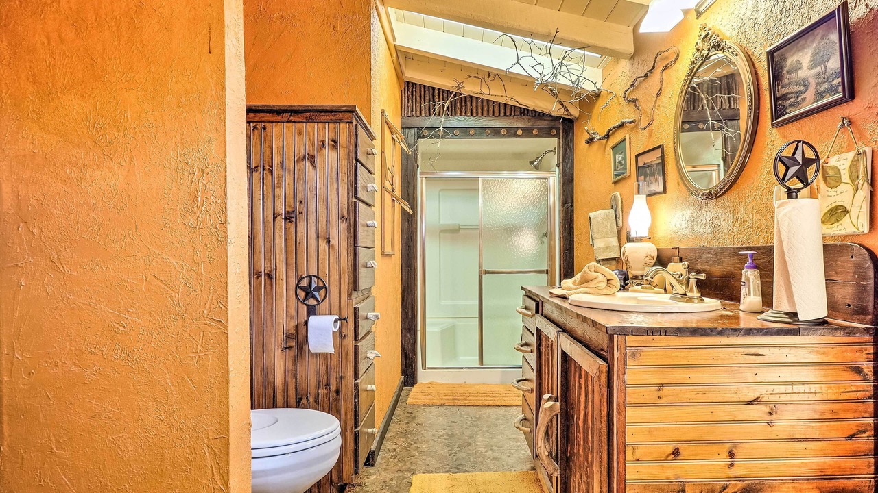 Photo of Bathroom in La Grange