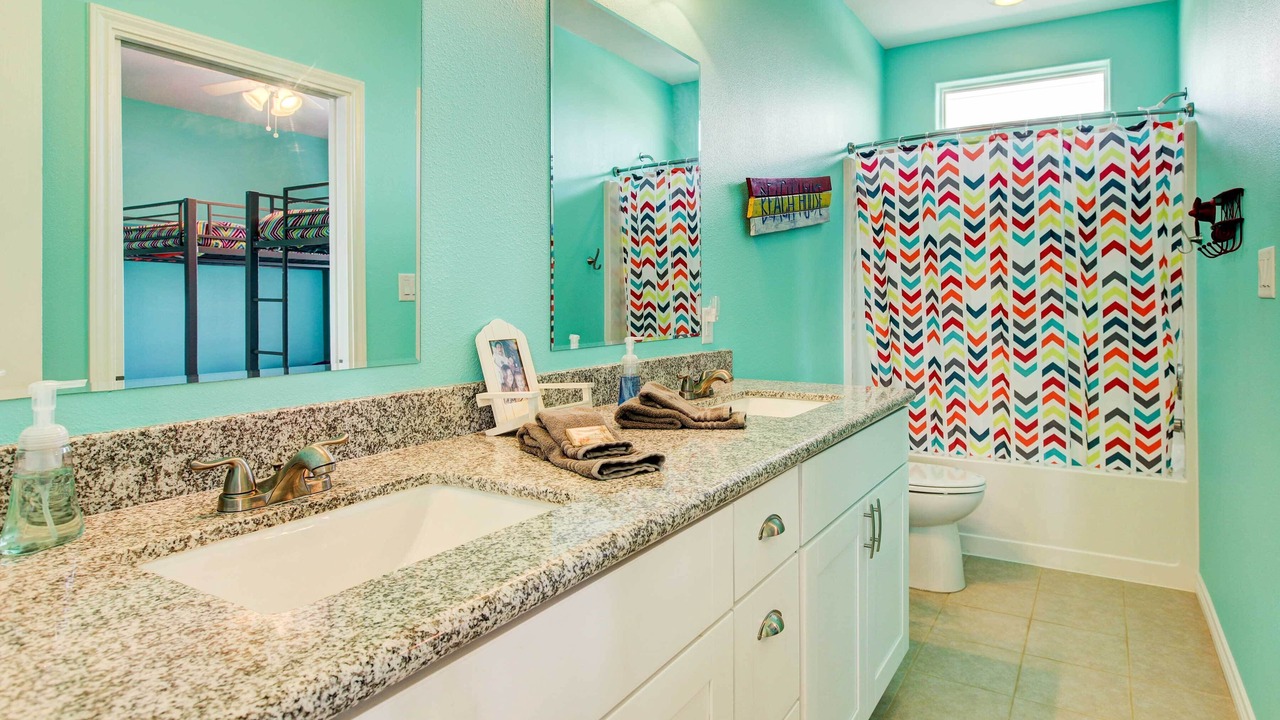 Photo of Bathroom in Port Bolivar