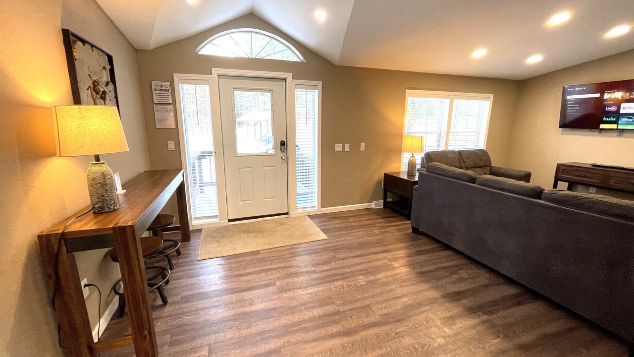 Photo of Livingroom in Spring Brook