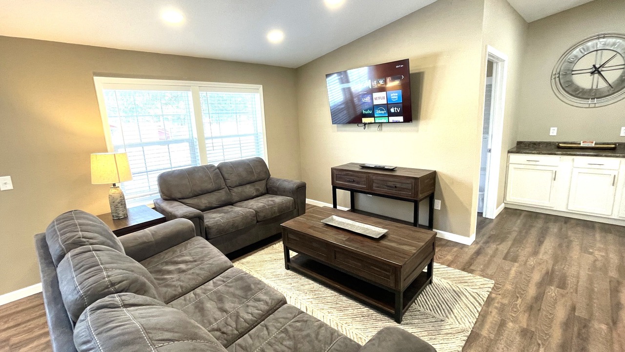 Photo of Livingroom in Spring Brook