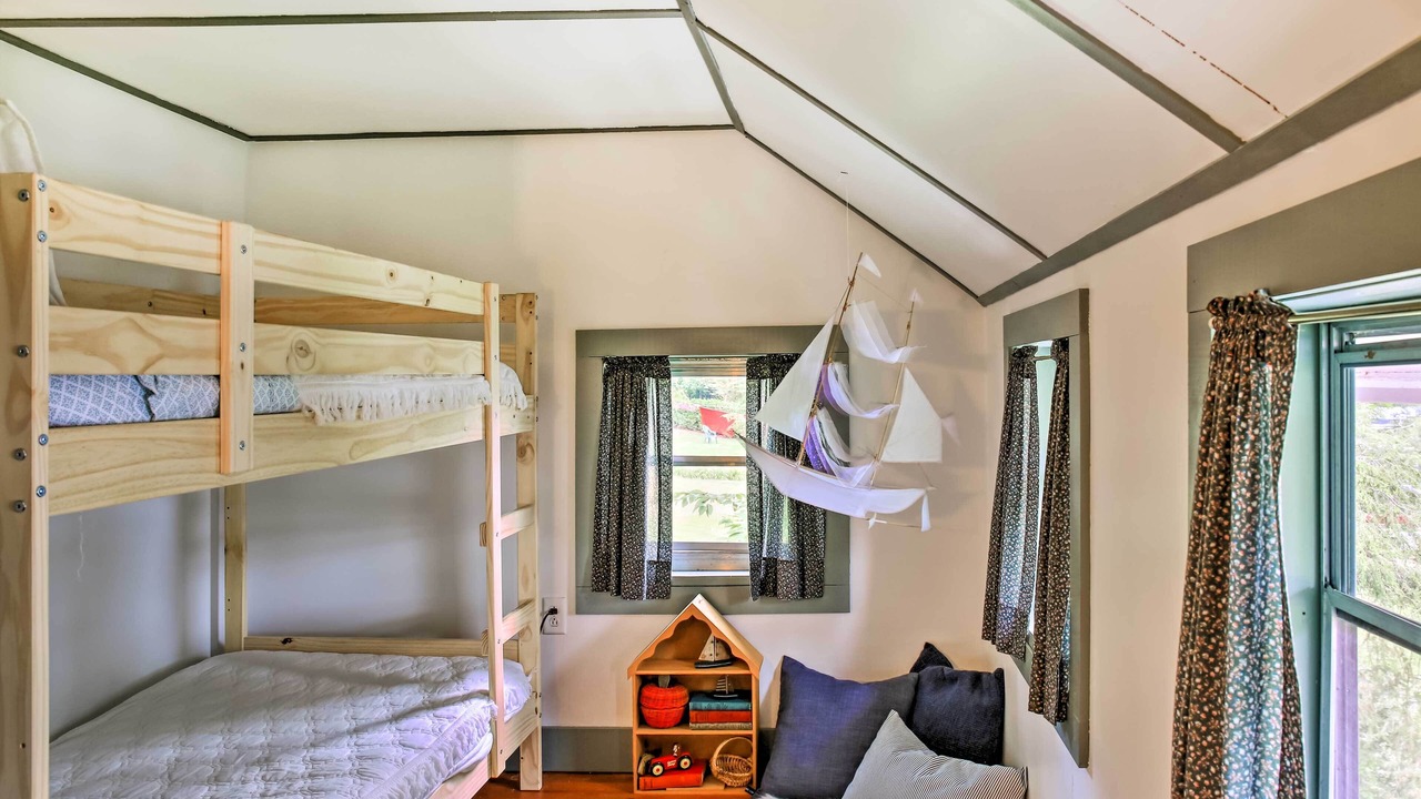 Photo of Others in Stratford