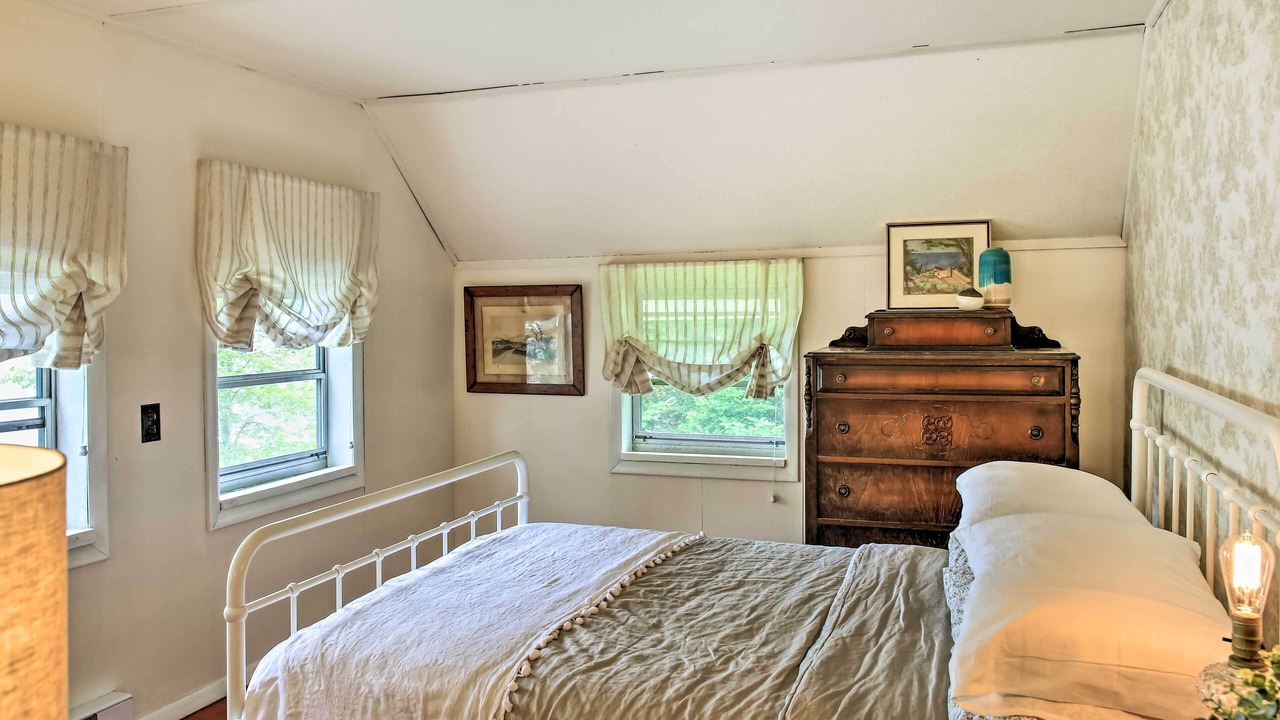 Photo of Others in Stratford