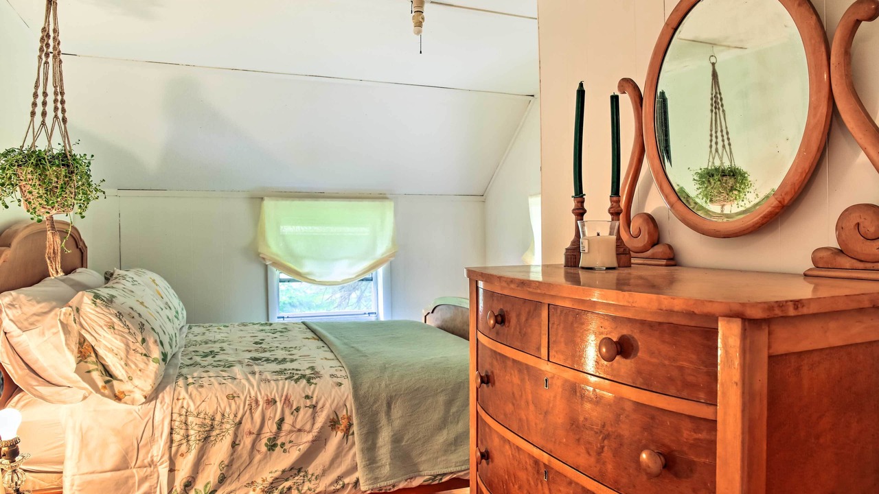 Photo of Others in Stratford