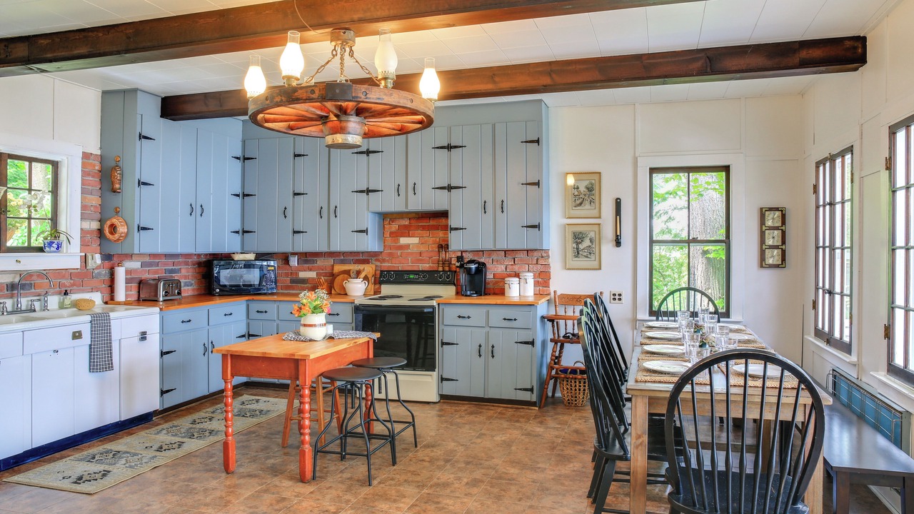 Photo of Others in Stratford