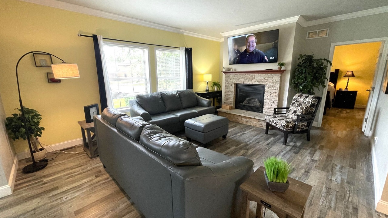 Photo of Livingroom in Spring Brook