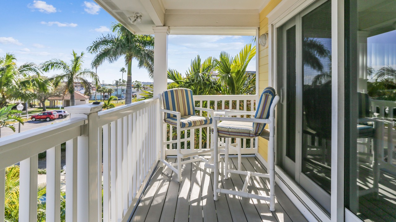 Photo of Outdoor in Sunset Reef