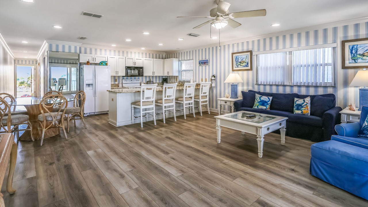 Photo of Livingroom in Sunset Reef