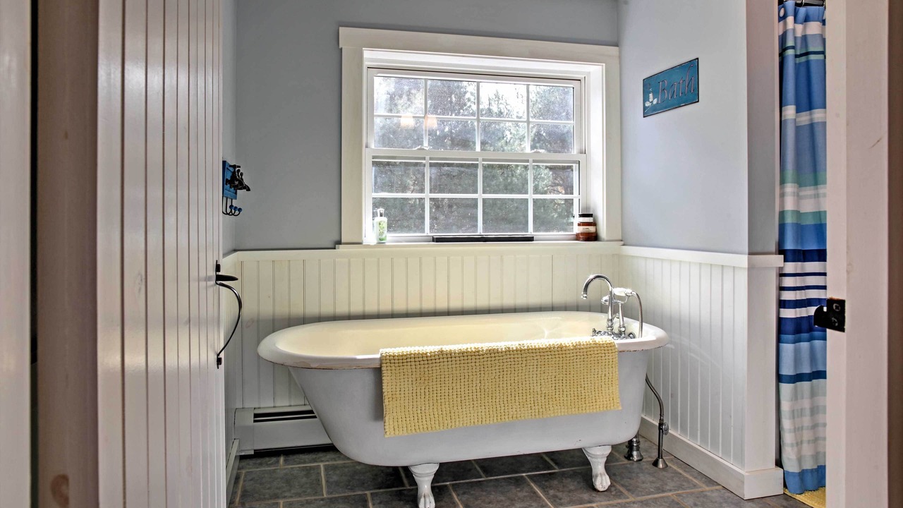 Photo of Bathroom in Sandy Point