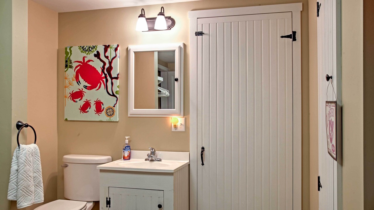 Photo of Bathroom in Sandy Point