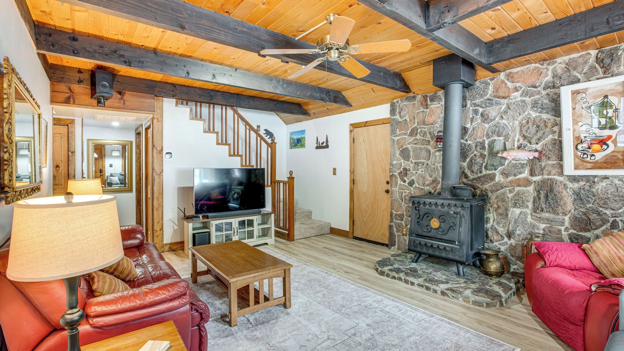 Photo of Bedroom in Christmas Valley