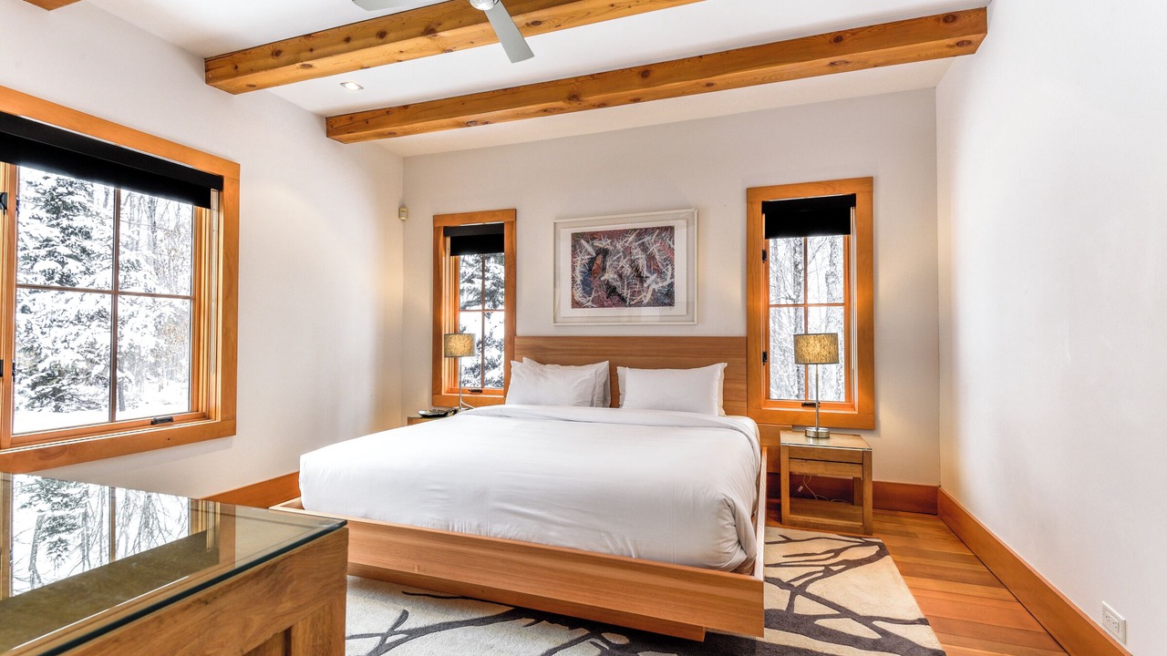 Photo of Bedroom in Mont-Tremblant