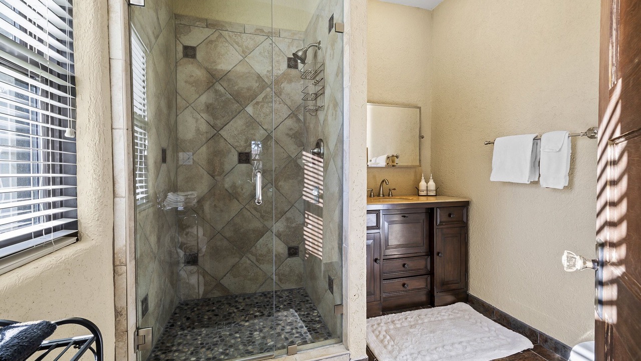 Photo of Bathroom in San Marcos