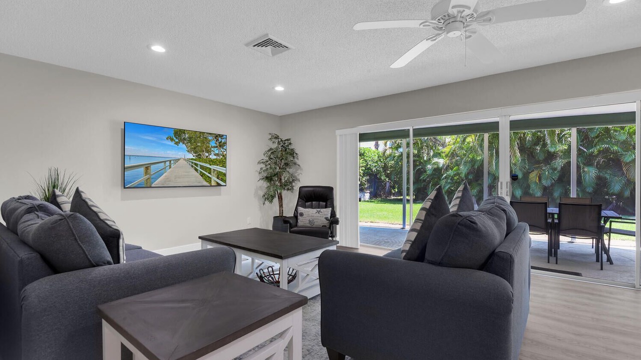 Photo of Livingroom in Old Naples