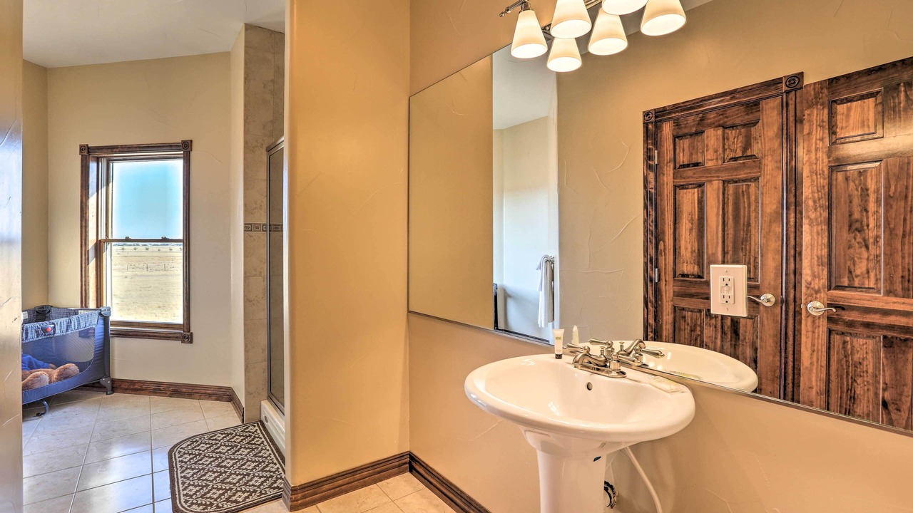 Photo of Bathroom in Hudson