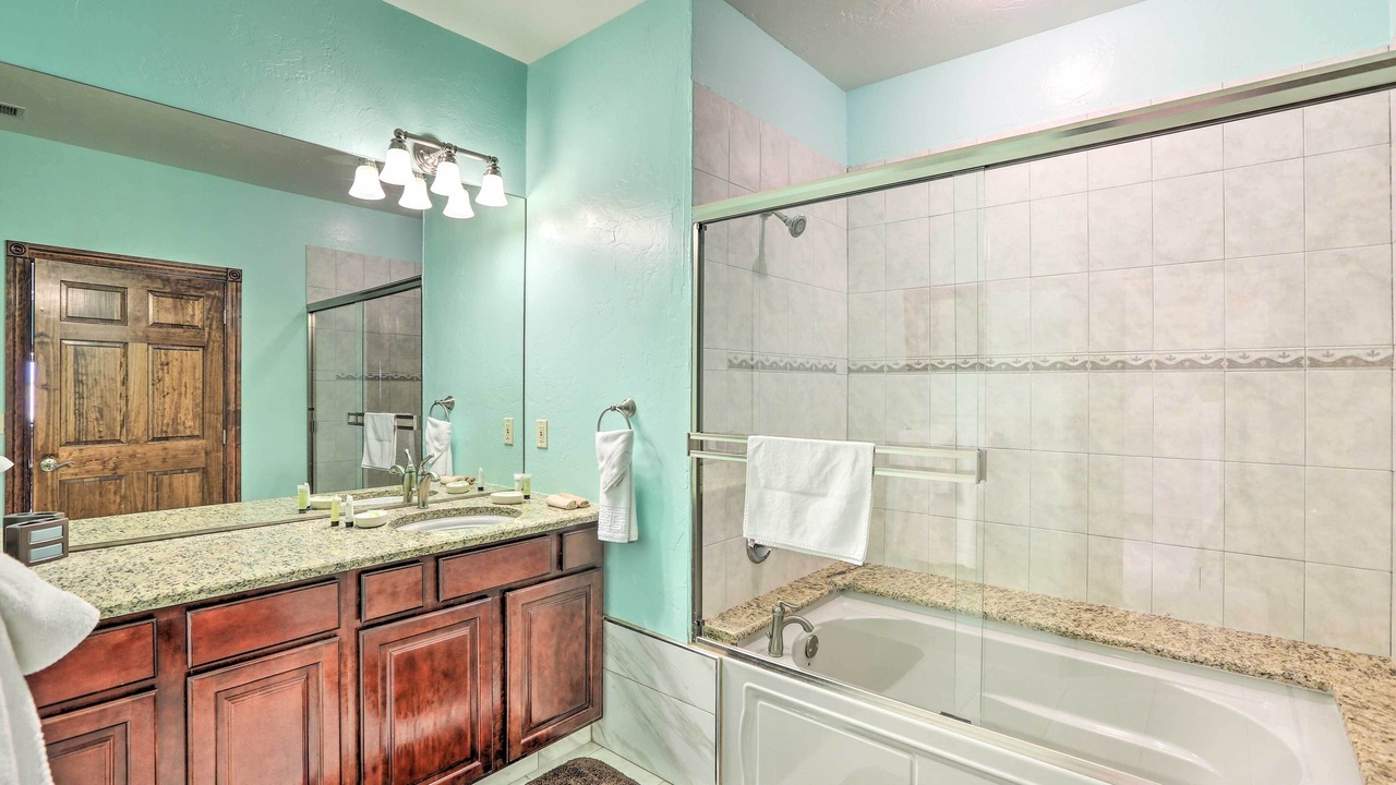 Photo of Bathroom in Hudson