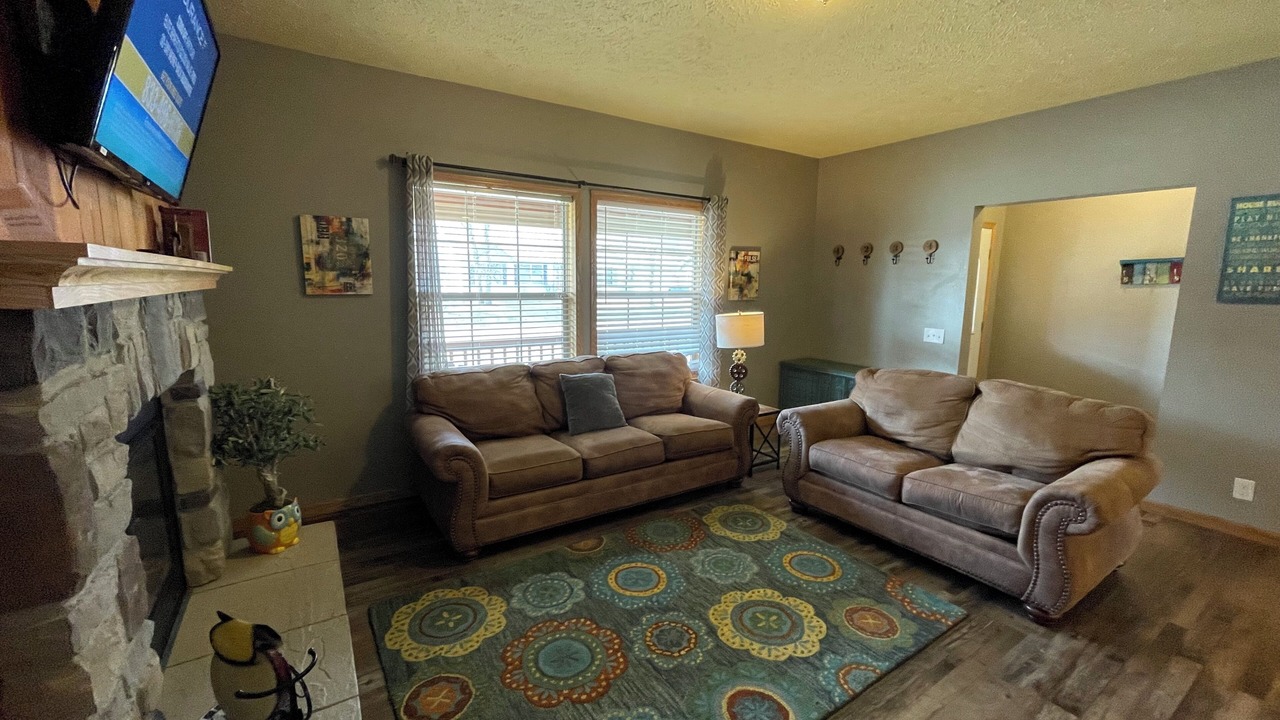 Photo of Livingroom in Spring Brook