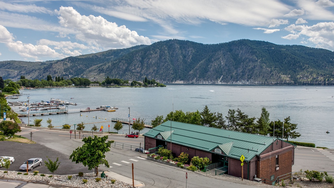 Photo of Others in Manson