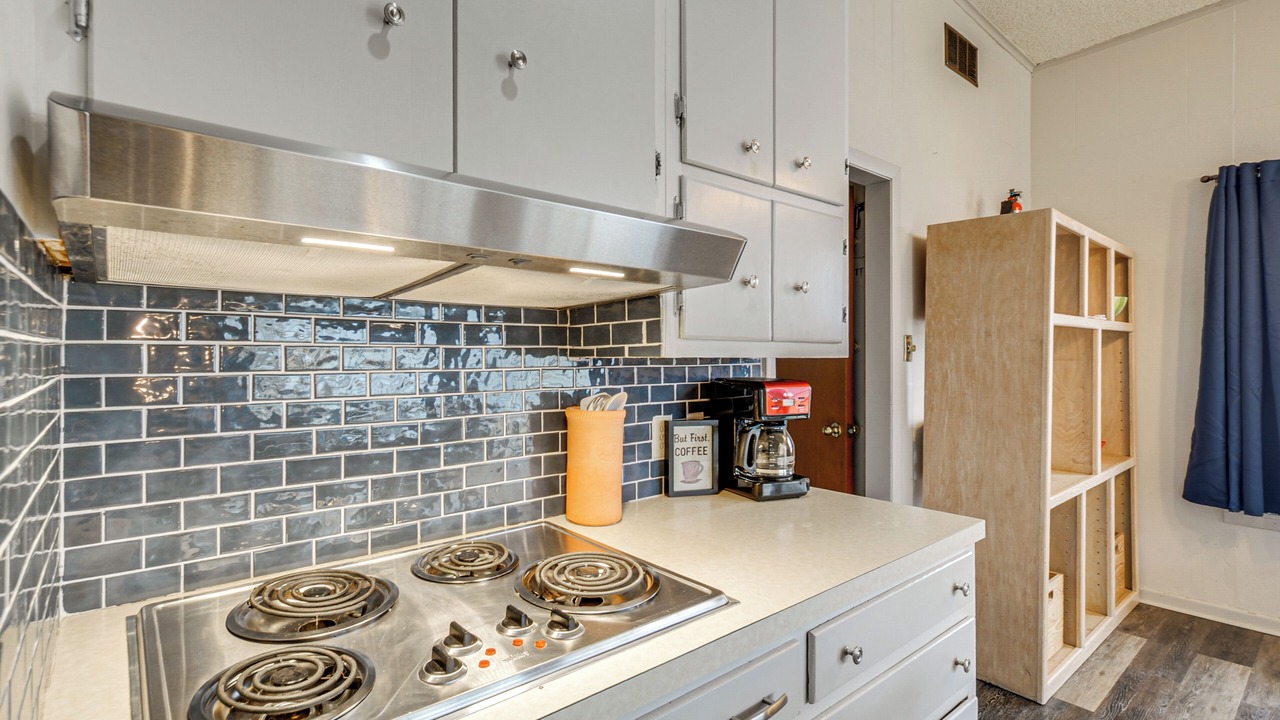 Photo of Kitchen in Tow