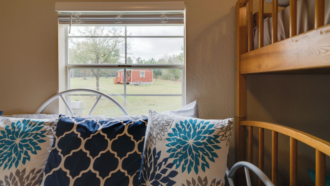 Photo of Bedroom in Waller