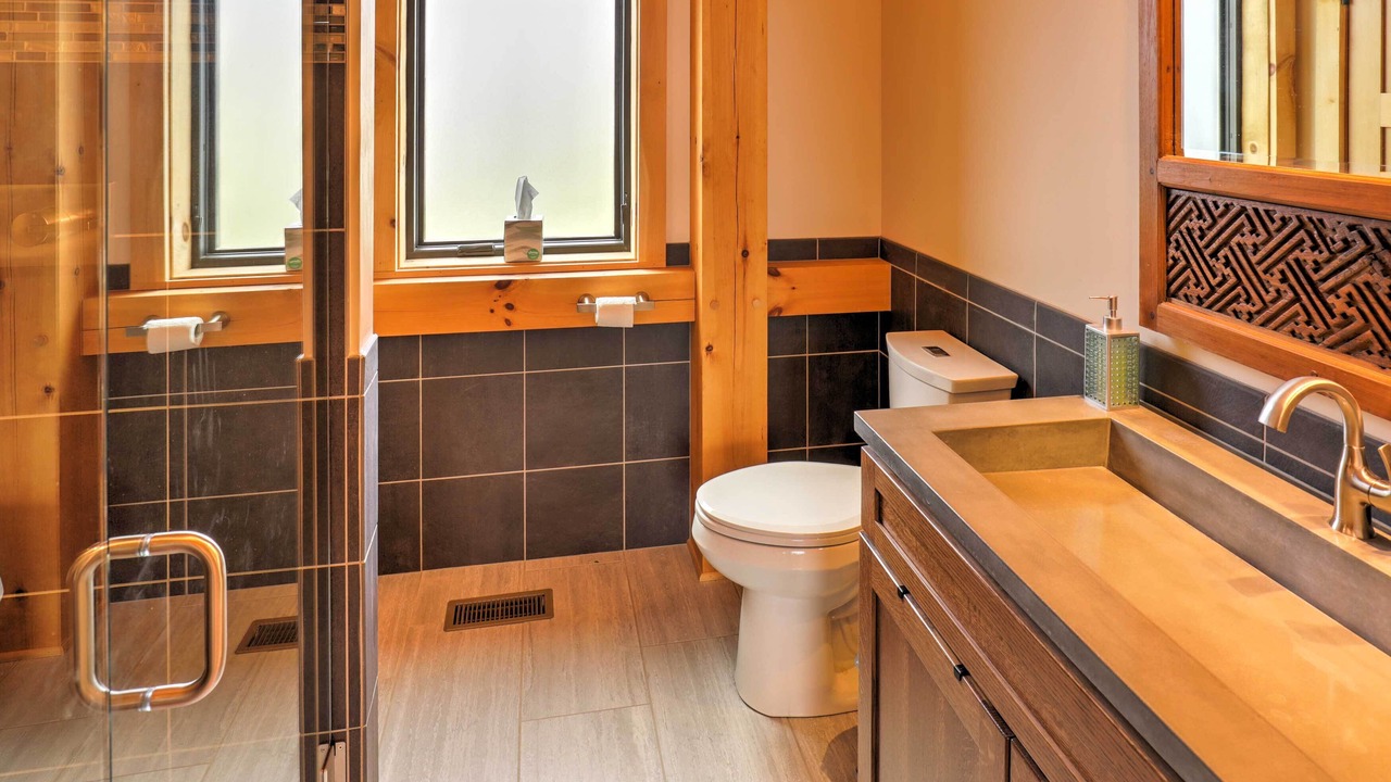 Photo of Bathroom in Naples