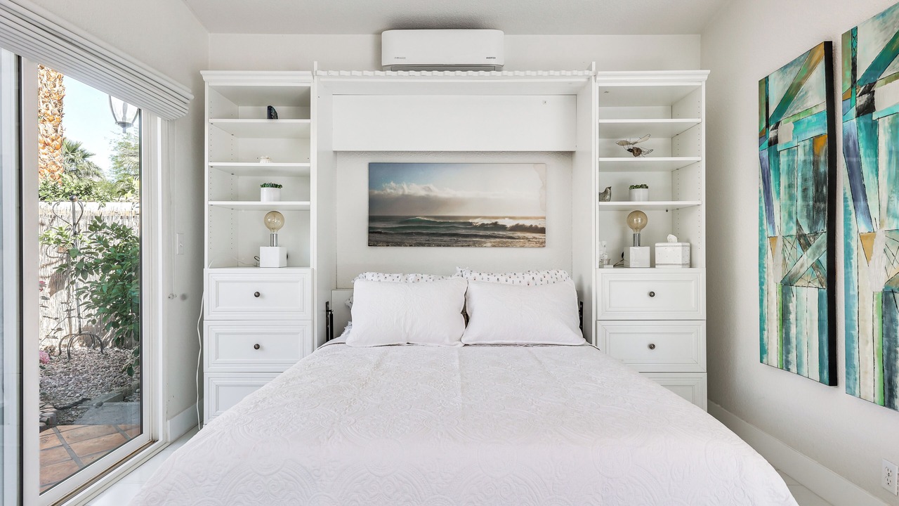 Photo of Bedroom in Magnesia Falls Cove
