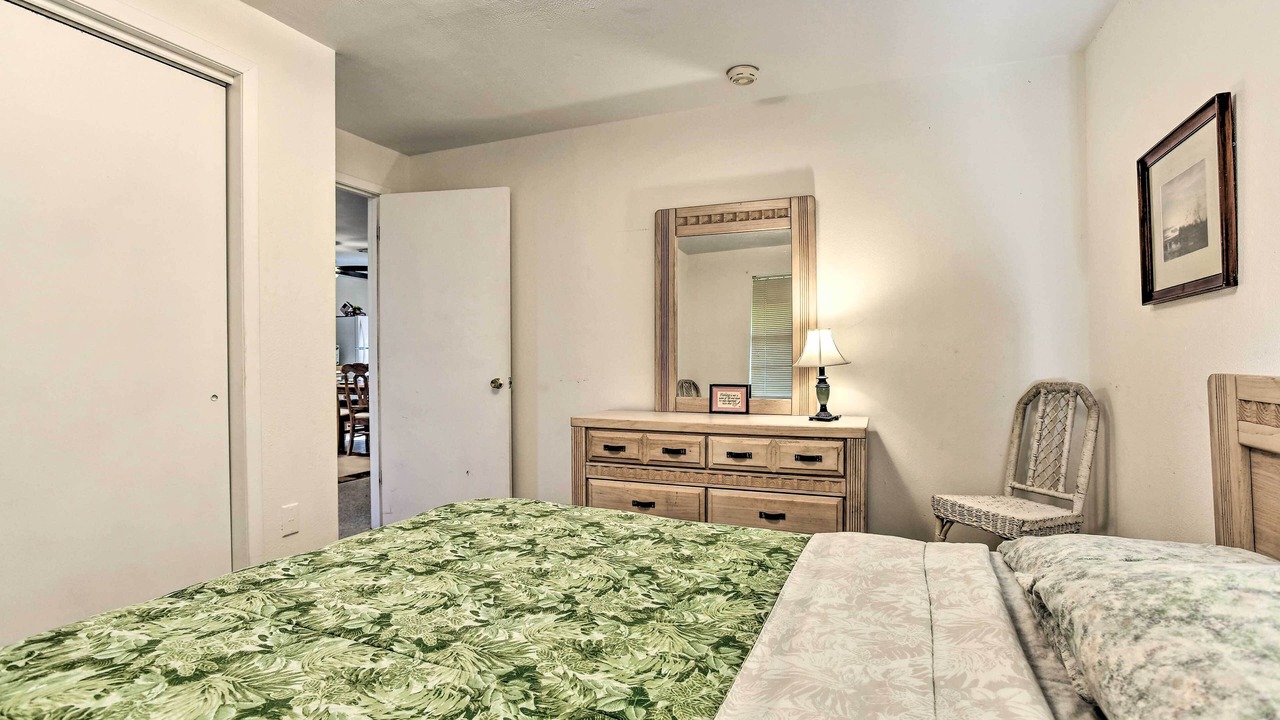 Photo of Bedroom in Palacios