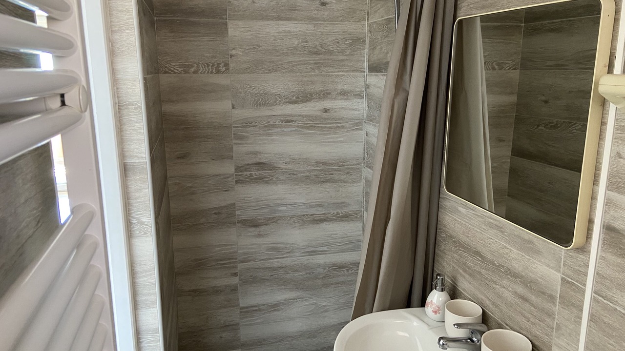 Photo of Bathroom in Ghisonaccia