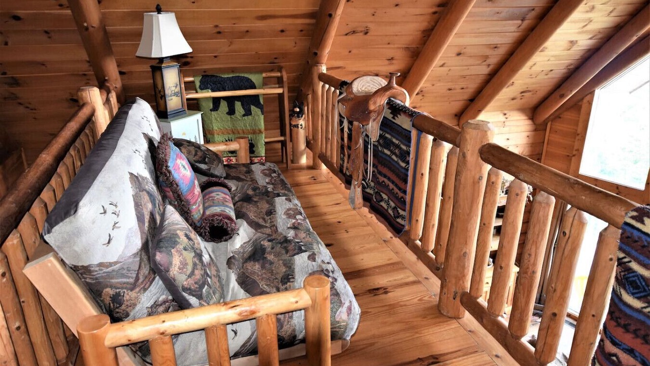 Photo of Livingroom in Helen