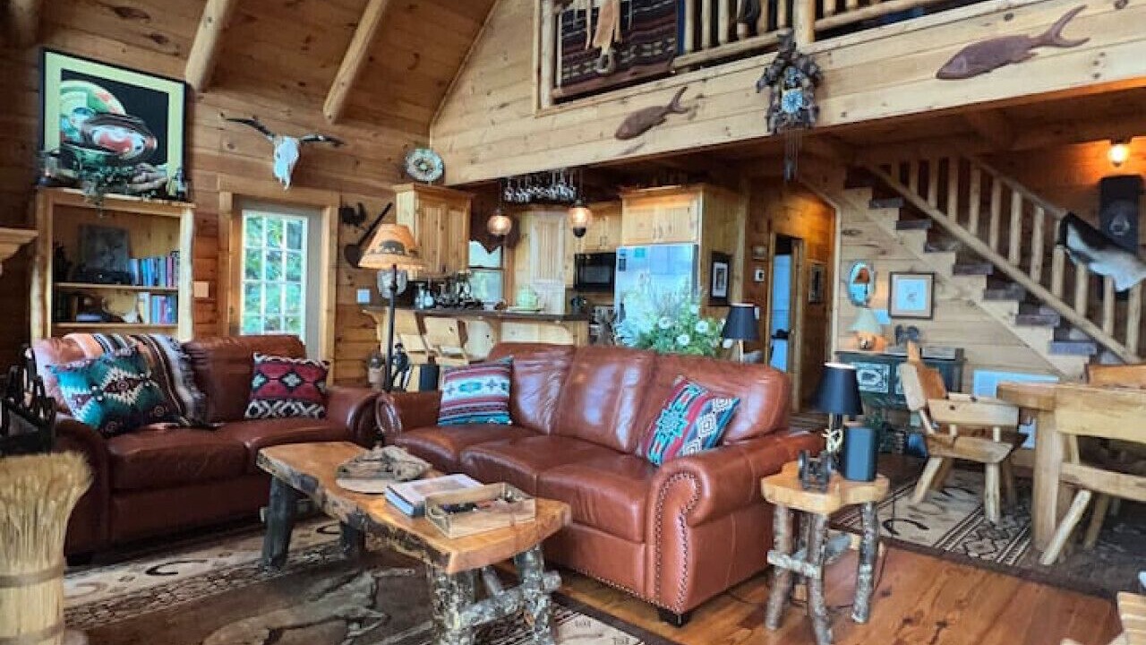 Photo of Livingroom in Helen