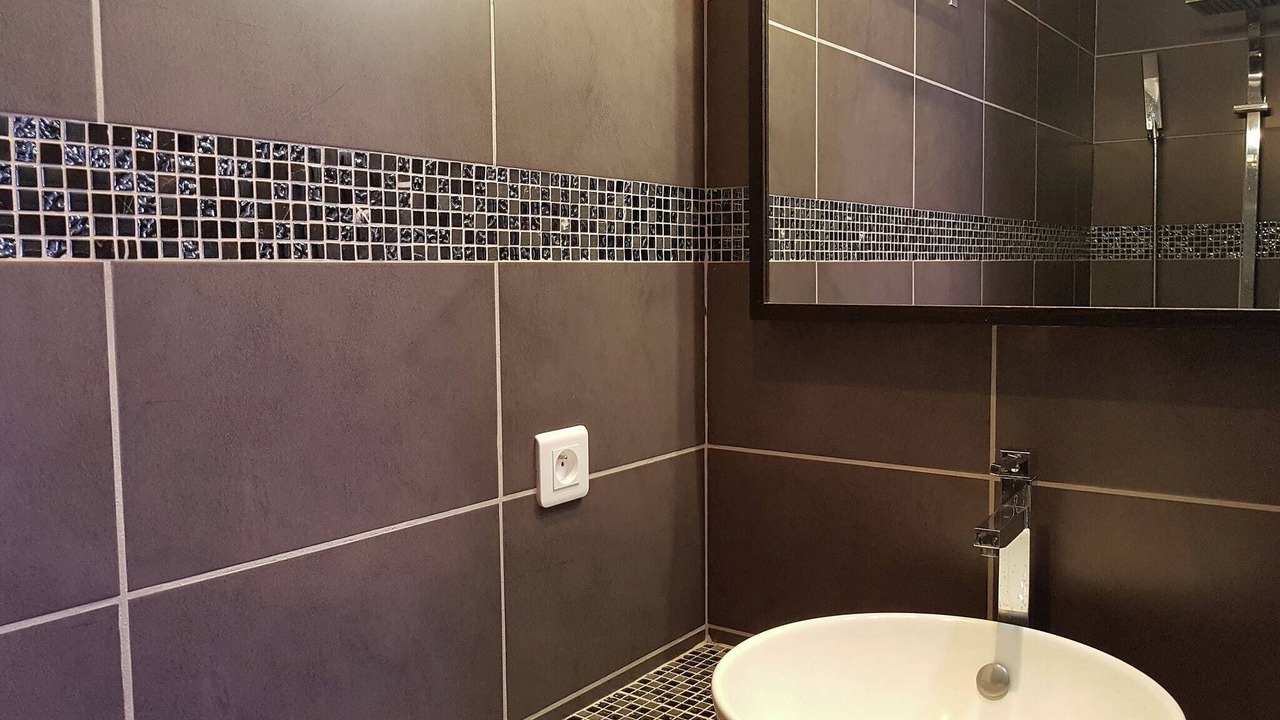 Photo of Bathroom in Tavel