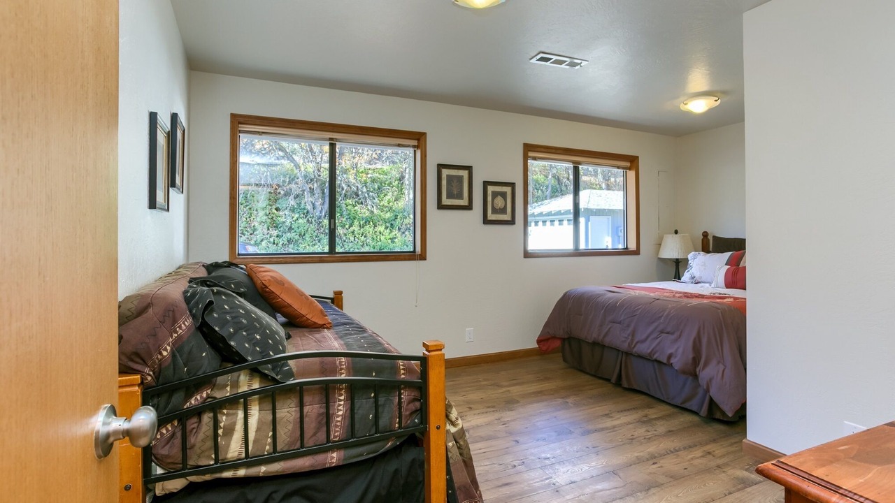 Photo of Others in Shady Cove