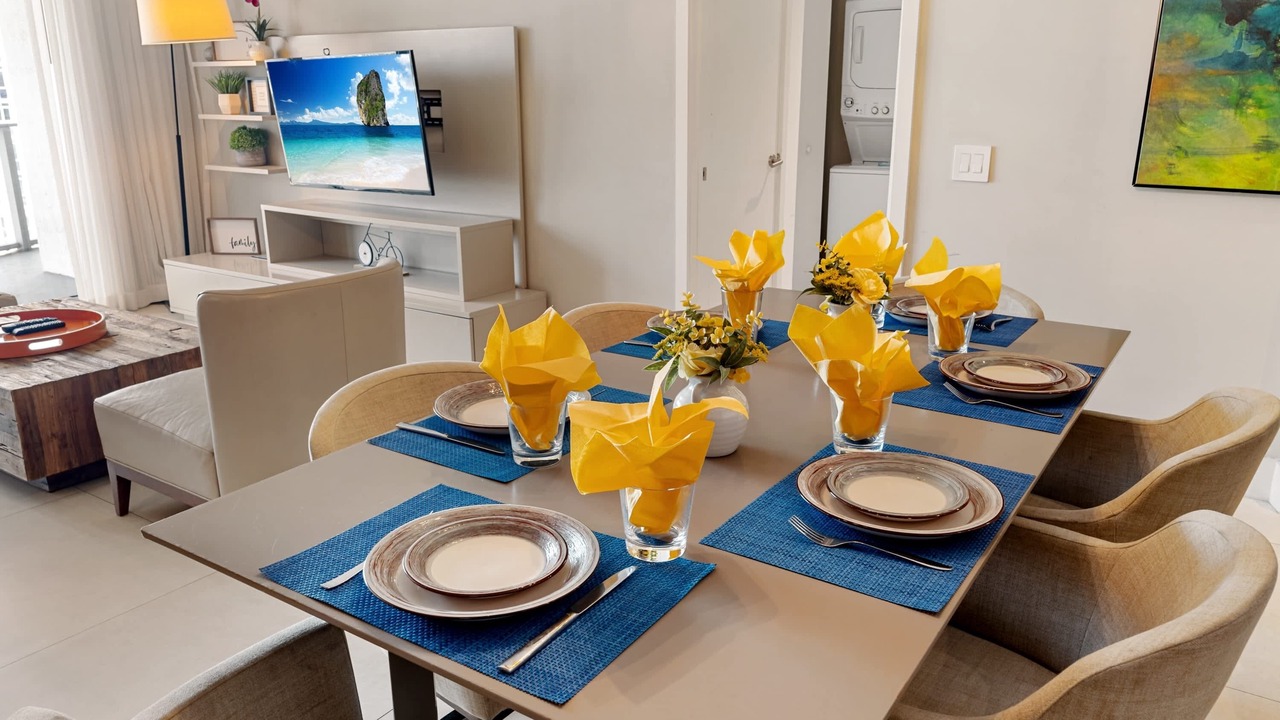 Photo of Others in Hollywood South Central Beach