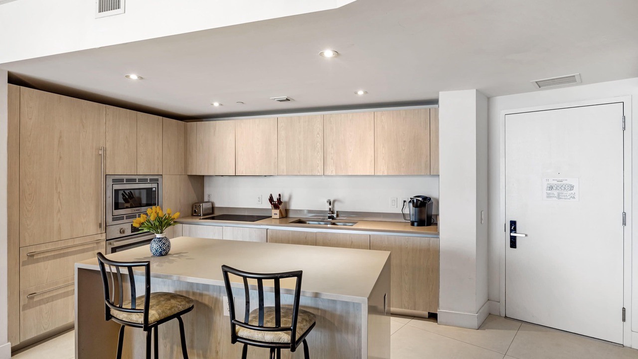 Photo of Kitchen in Hollywood South Central Beach