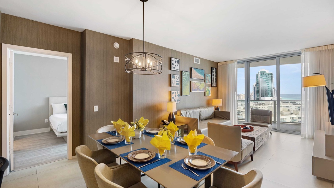 Photo of Others in Hollywood South Central Beach