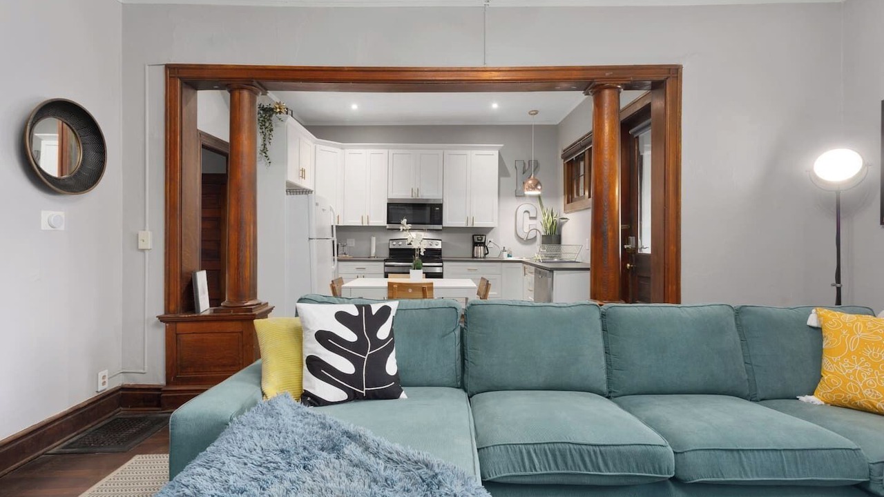 Photo of Livingroom in Southmoreland