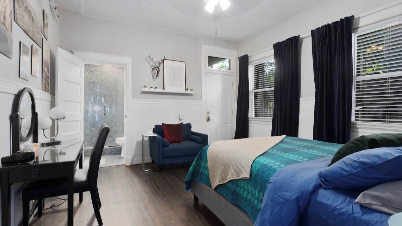 Photo of Bedroom in Southmoreland