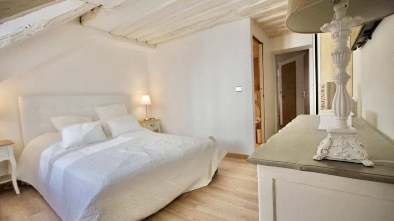 Photo of Bedroom in Enfants-Rouges