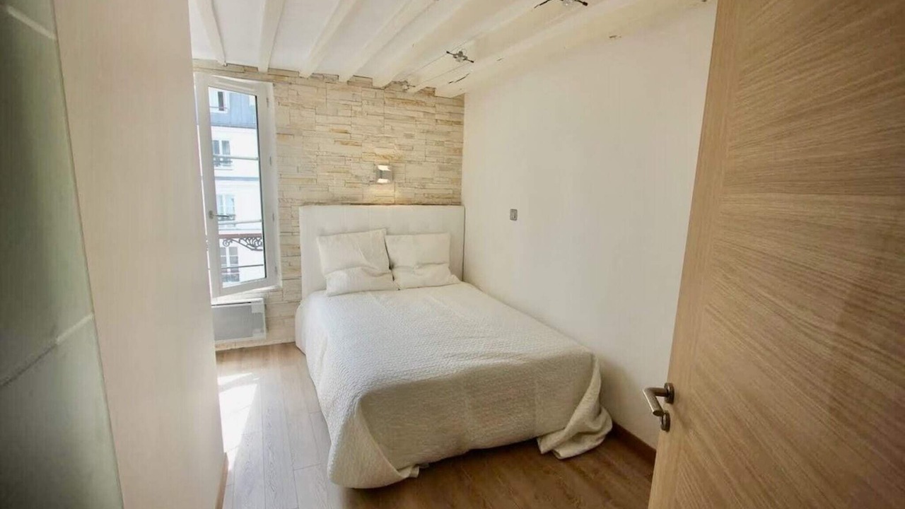 Photo of Bedroom in Enfants-Rouges