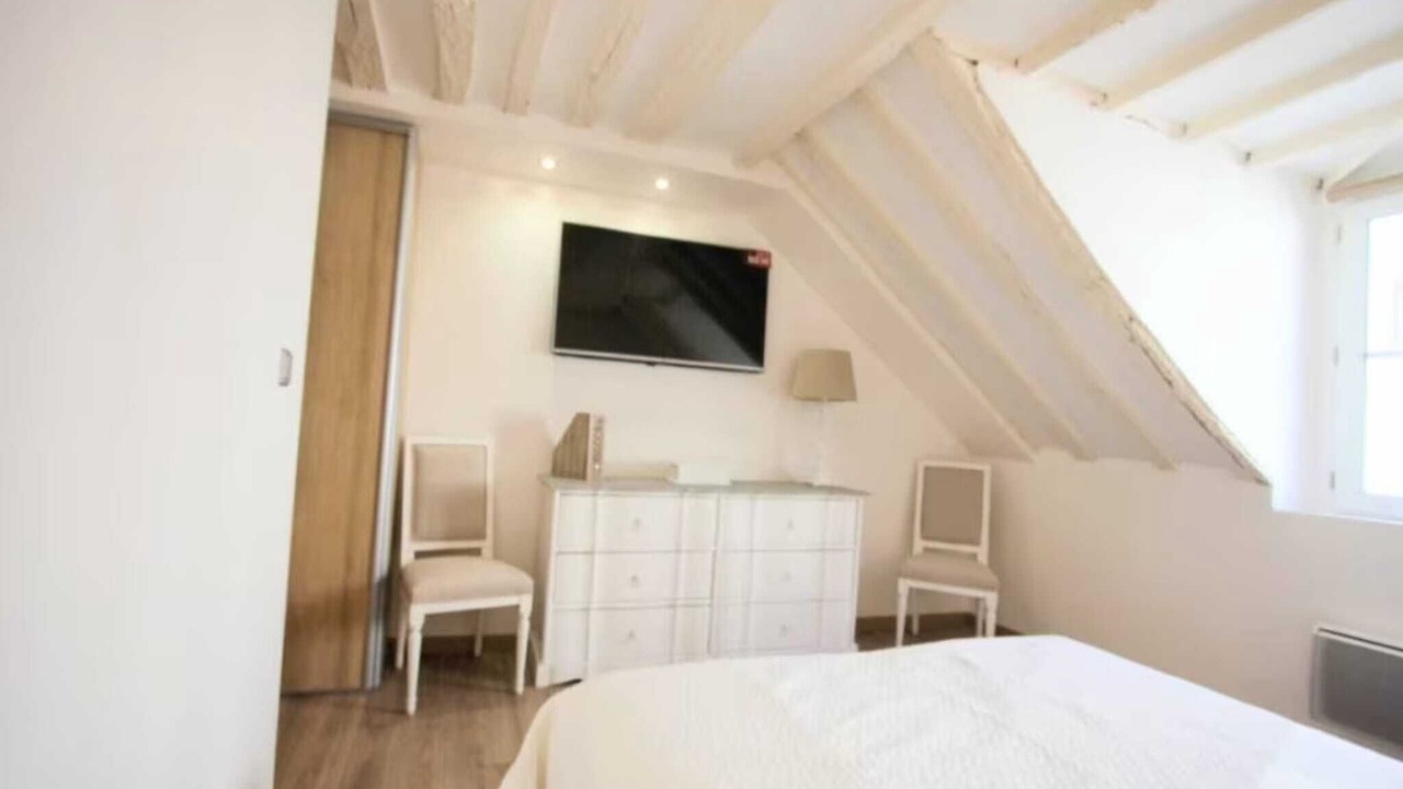 Photo of Bedroom in Enfants-Rouges