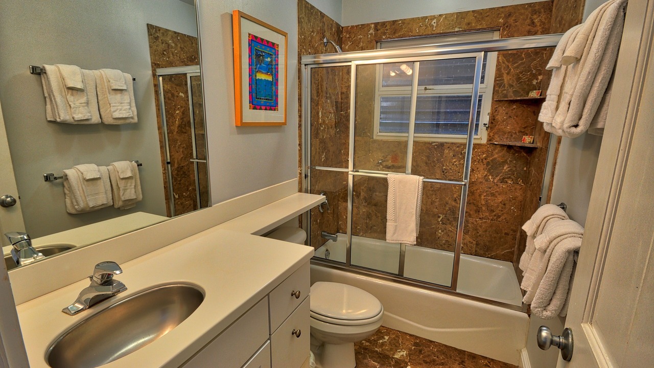 Photo of Bathroom in Uptown - Upper Duval