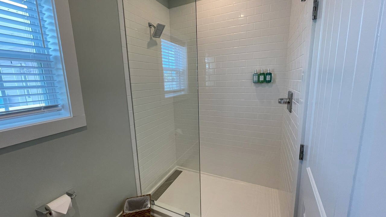 Photo of Bathroom in Chincoteague